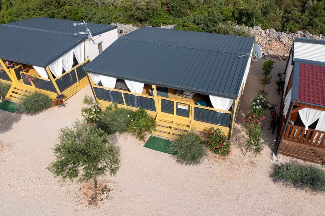 Beachhouse Smiley Tisno Exterior foto