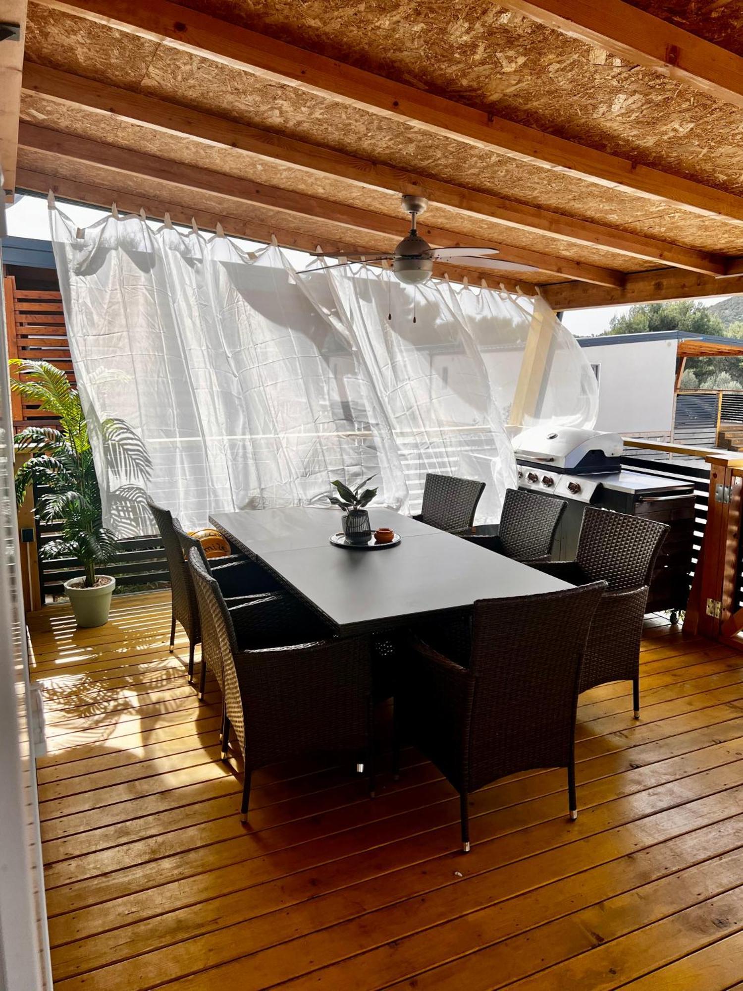 Beachhouse Smiley Tisno Exterior foto